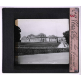 Visite à Chantilly. Les écuries.