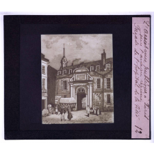 L'Assistance publique à Paris sous l'ancien régime. Façade de l'hôpital de la Pitié.