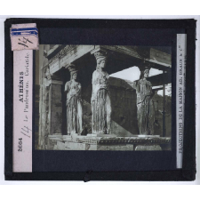 Histoire du costume, Antiquité. Athènes. Le Pandroseon. Cariatide.