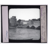 Irlande. Château du roi Jean et pont Thomond.