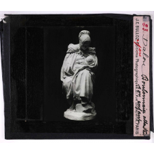 Le Palais des Beaux-Arts de la ville de Paris. Peintures et sculptures modernes. Dalou. Boulonnaise allaitant son enfant.