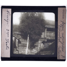 Norvège, vieux foyers. Björnstad (extérieur).