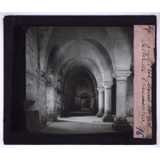 Le Mont-Saint-Michel. Salle de l'aumônerie.