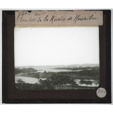 La Nouvelle-Calédonie. Entrée de la rivière de Houailou.