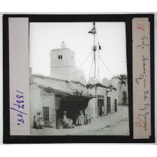 La Tunisie nord. (Région de colonisation). Café Maure rue Sidi Ez Zouaoui.