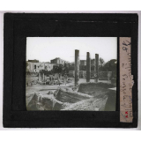 Les Phénomènes ignés. Temple de Serapis à Pouzzoles.
