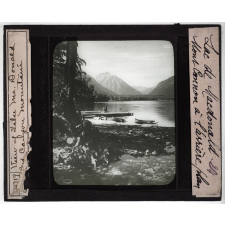 Géographie divers. View of Lake McDonald et Canyon Mountain. Lac de Macdonald, Mont Cannon à l'arrière plan.
