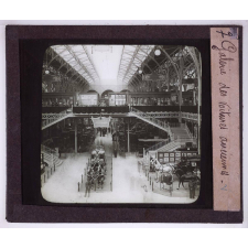 Champ de Mars expo 1900. Galerie des voitures anciennes.