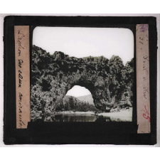 L'Action des eaux courantes. Pont d'Arc.