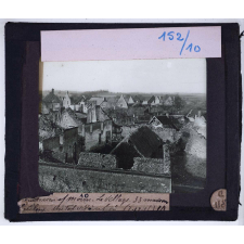 La Bataille de la Marne. Le théâtre des combats de 1915. Châtillon-sur-Morin - le village : 33 maisons brûlées. Un toît déjà refait (7-12-15).