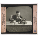Optique et acoustique. Microscopes. Ministère de l'Instruction Publique.