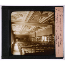 L'Université de Paris. Faculté des sciences, salle des collections de géologie.