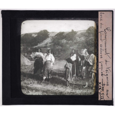 Roumanie. Campement de Tsiganes au bord du Jiou, esclaves jusqu'au milieu du XIXe siècle.
