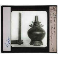 Le Pérou ancien. Poterie de Lambayeque.
