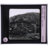 Les Différents types d'habitations. Norvège. Cabane de Lapons.
