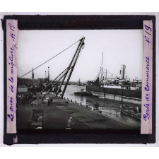 La Marine. III - Les ports de commerce. Le quai de la mâture. Bordeaux.