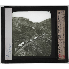 Etats-Unis. Région des montagnes Rocheuses. Convoi dans les rocheuses pour se rendre au Far West en Californie.