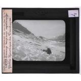 Agents extérieurs. Passage dans une avalanche. Vallée karstique du Daubensee.