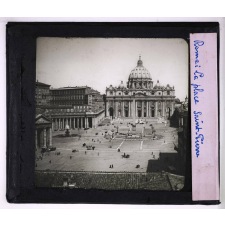 Saint-Pierre de Rome. Rome. La place Saint-Pierre.