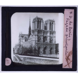 Histoire de Paris. I. Paris depuis la période gallo-romaine jusqu'à la fin du XIVè siècle. N.D. de Paris : Façade principale.
