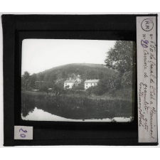 Les Grès bigarrés du département des Vosges. Particularités géologiques et agricoles de la Vôge. Le Canal de l'Est à Theunimont. Carrière de granulite, grès métamorphosés.