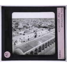 Les Différents types d'habitations. Kairouan. Vue générale.