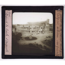 Les Ruines de la Rome antique depuis le siècle d'Auguste. Le Colysée, extérieur, vue générale.