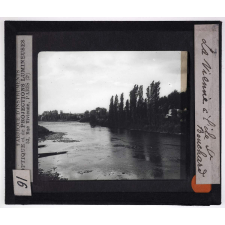 La Loire. La Vienne à l'île de Bouchard.