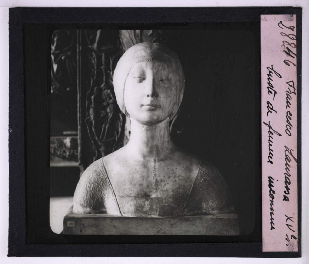 Œuvres des musées parisiens. Francesco Laurana XVe s., Buste de femme inconnue. 