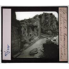 Sicile. Taormina. Le théâtre antique, l'entrée.