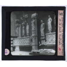 La Sculpture française d'après le musée de moulages du Trocadéro. I. Avant le XVIe siècle. Amiens. La cathédrale. Christ de la porte centrale.