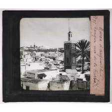 Le Maroc d'aujourd'hui. Tanger vue de la kasbah.