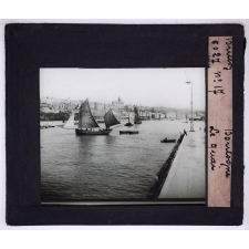 La Marine. III - Les ports de commerce. Boulogne. Le quai.