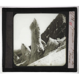 Glaciers. Pyramides. Glacier des Bossons.