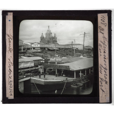 Russie. Nijninovgorod. Vue du Port.