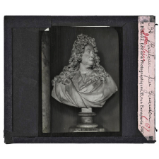 La Sculpture française du XVIIe et du XVIIIe siècle au Musée du Louvre. Boileau par Girardon.