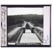 Le Morvan (2e série) Morvan méridional - La vie économique du Morvan. Aqueduc de Montreuillon. La rigole.