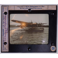 Ailes Françaises. Tri-moteur d'exploration 582.