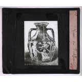 La Verrerie. Vase de Portland.