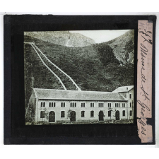 Les Accidents produits par les conducteurs d'énergie électrique. Usine de St Georges.