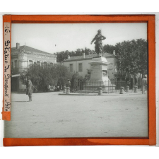Algérie. Statue du sergent Blandan.