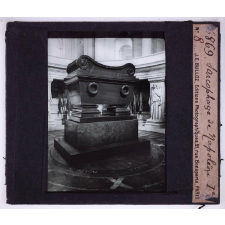 Visite aux Invalides. Sarcophage de Napoléon 1er.