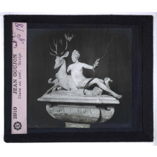 La Sculpture française du Moyen-Âge et de la Renaissance au Musée du Louvre. Jean Goujon. Diane au cerf.