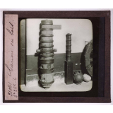 L'Artillerie et les artilleurs d'autrefois. Canon en bois.