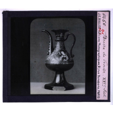 L'Art au petit Palais. Coll. Dutuit. Buire de Venise XVIe siècle.