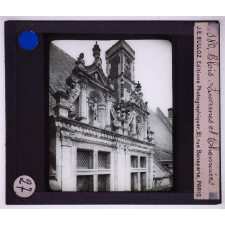 Château de Blois. Lucarnes et Cheminées.