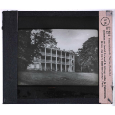 La Tuberculose, fléau social et l'armement antituberculeux français. Sanatorium de Yerres (S.-&-O.).