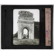 Le Maroc d'aujourd'hui. Porte et cimetière de Salé.