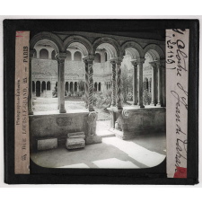 Rome. Cloître St Jean de Latran.