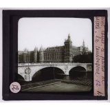 Saint Louis. Le palais de Justice, la conciergerie.
